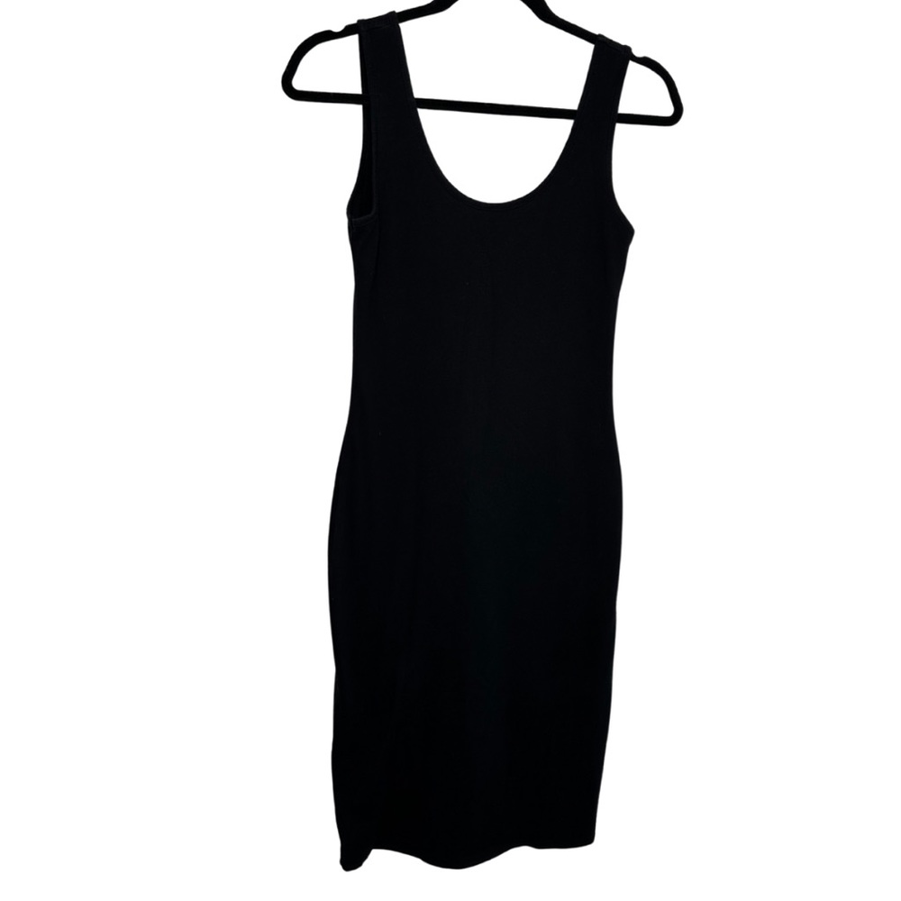 Heart & Hips - Black Sleeveless Midi Dress Medium
